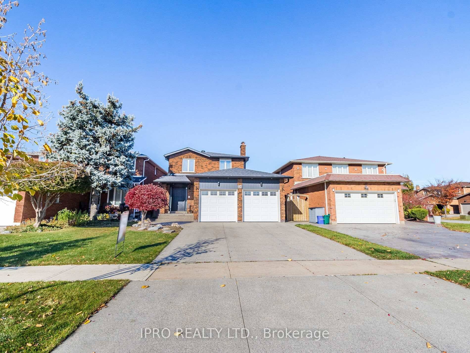 Welcome To This Beautiful Property Freshly Painted From Top To Bottom, with a Pool Size Lot, Boasting A Multitude Of Upgrades, Starting With The Irrigation Sprinklers At The Front And ...