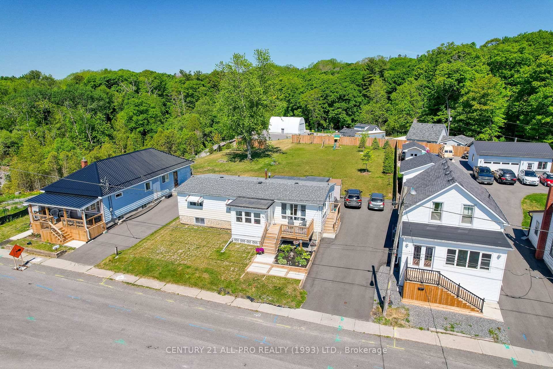Lakeview Home Or Investment property !