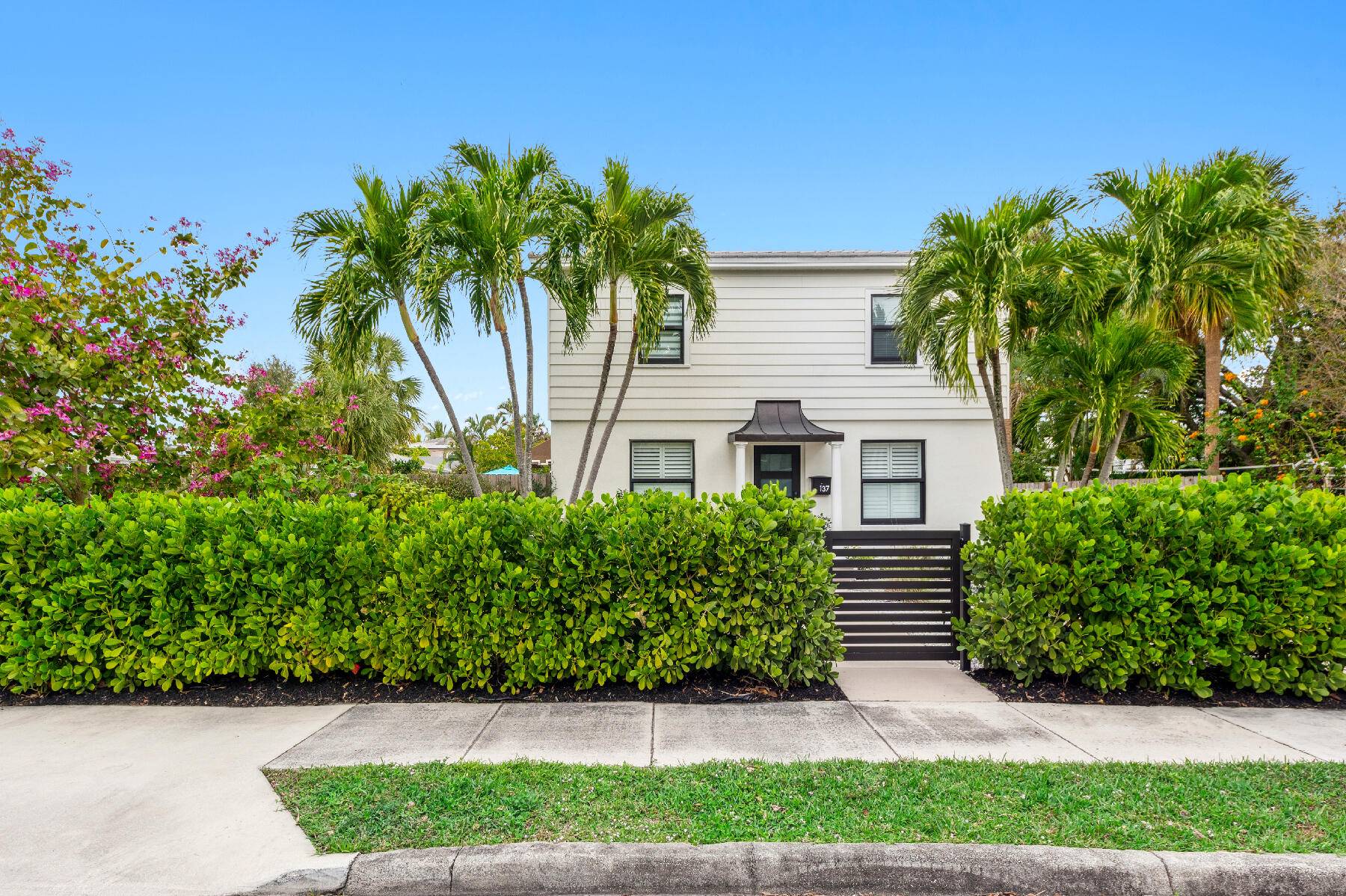 One of a kind ! Welcome to this stunning newly remodeled home in highly sought after Southland Park.