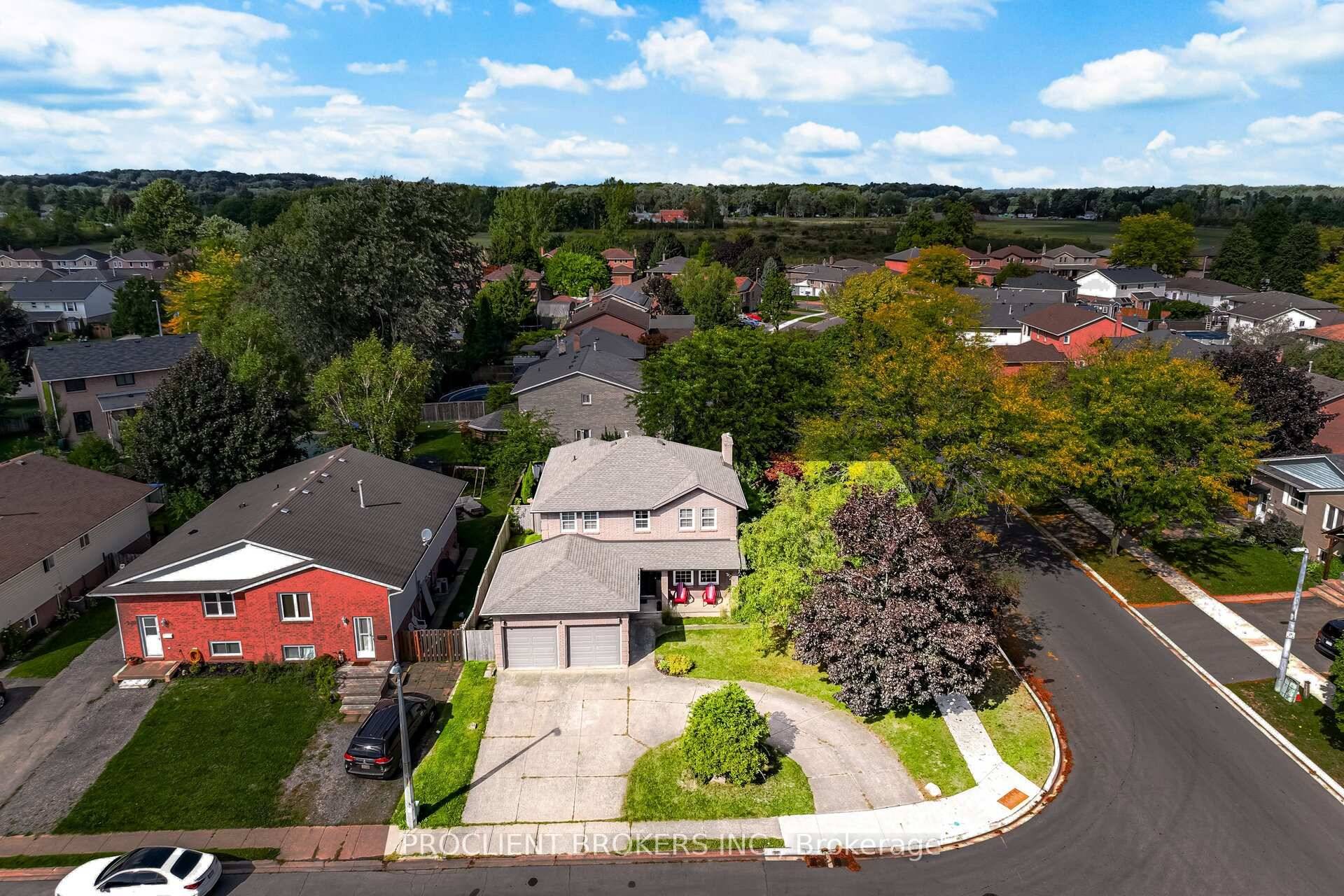Spacious Corner Lot Gem with Endless Potential in Welland.