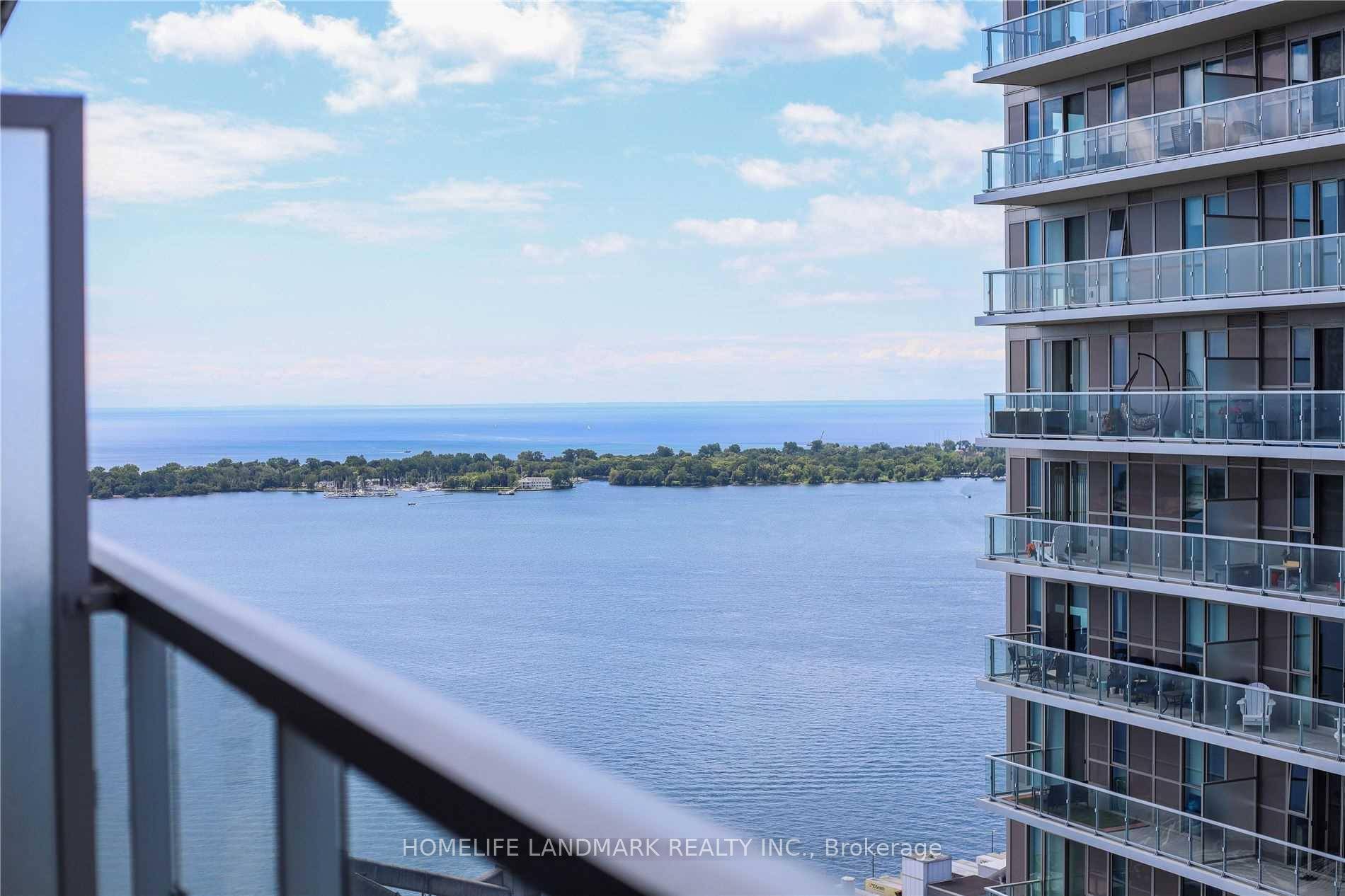 Enjoy Waterfront Living at this fantastic Studio Unit.