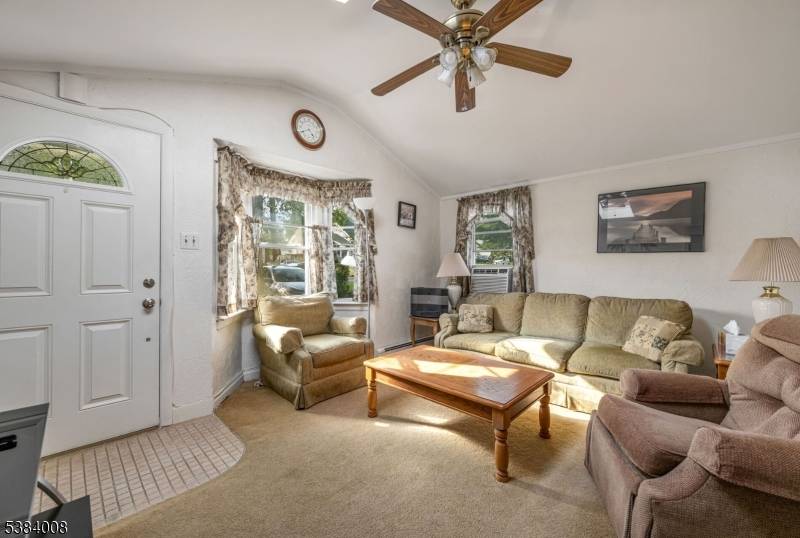 Welcome home to the Lake Hiawatha section of Parsippany.