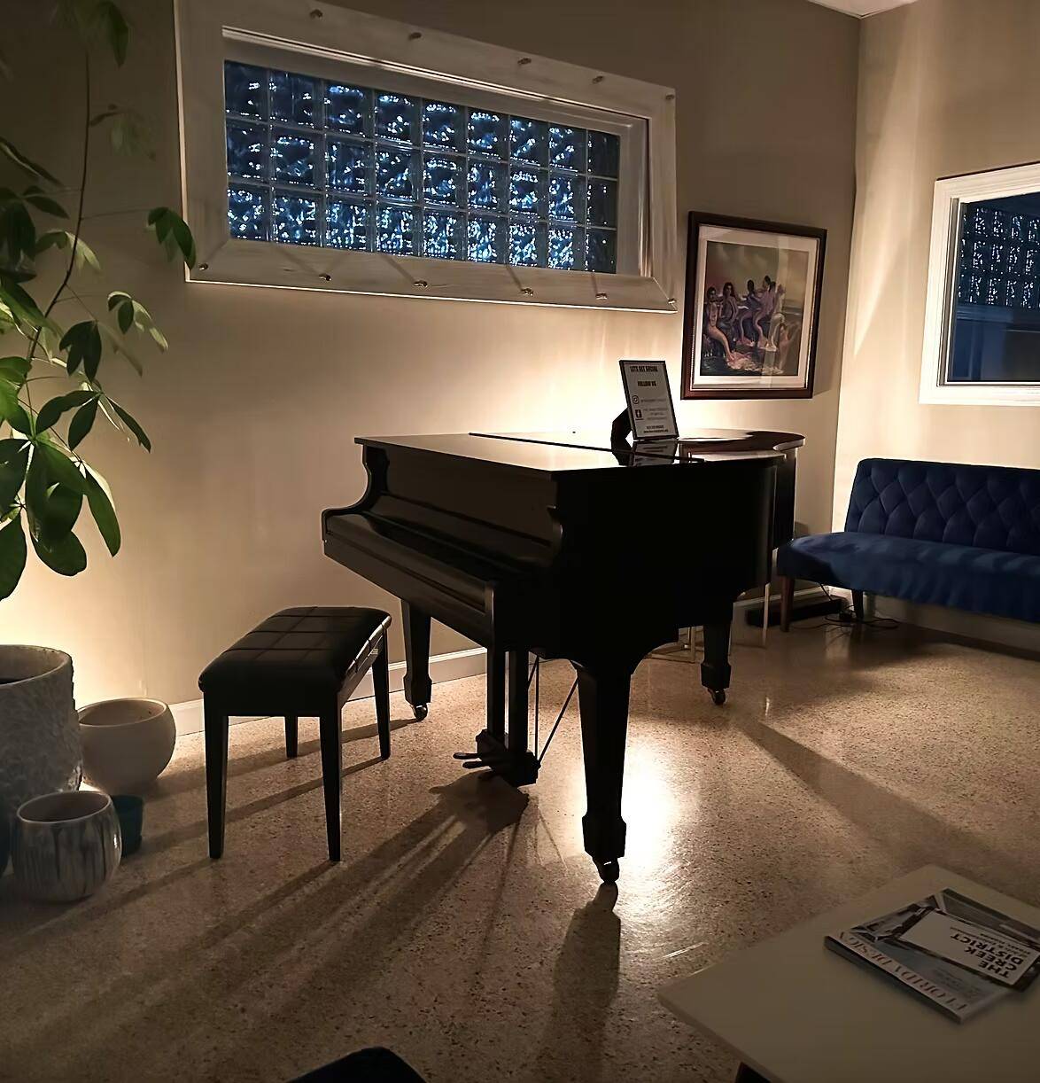 Co working Studio Rentals multiple sizes.