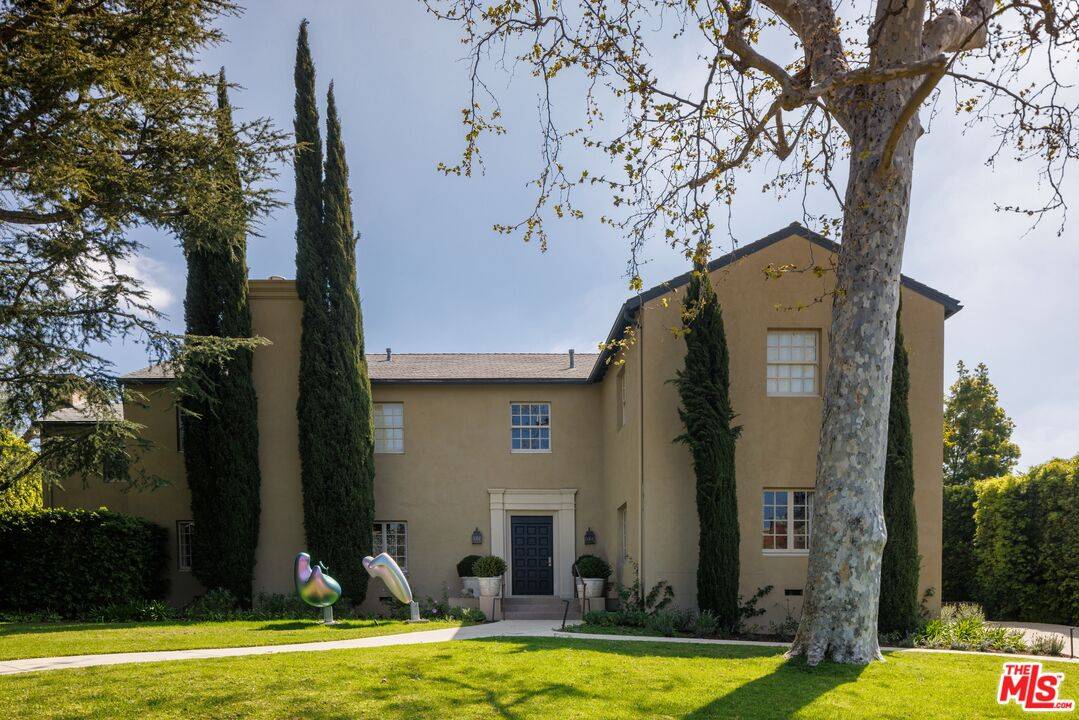 400 S Hudson Ave 7BR La