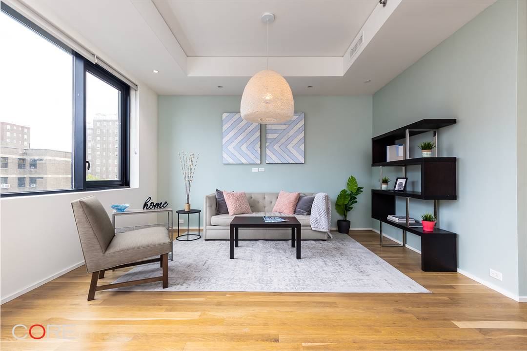 Enjoy city living in this spacious triplex penthouse in the heart of Harlem.