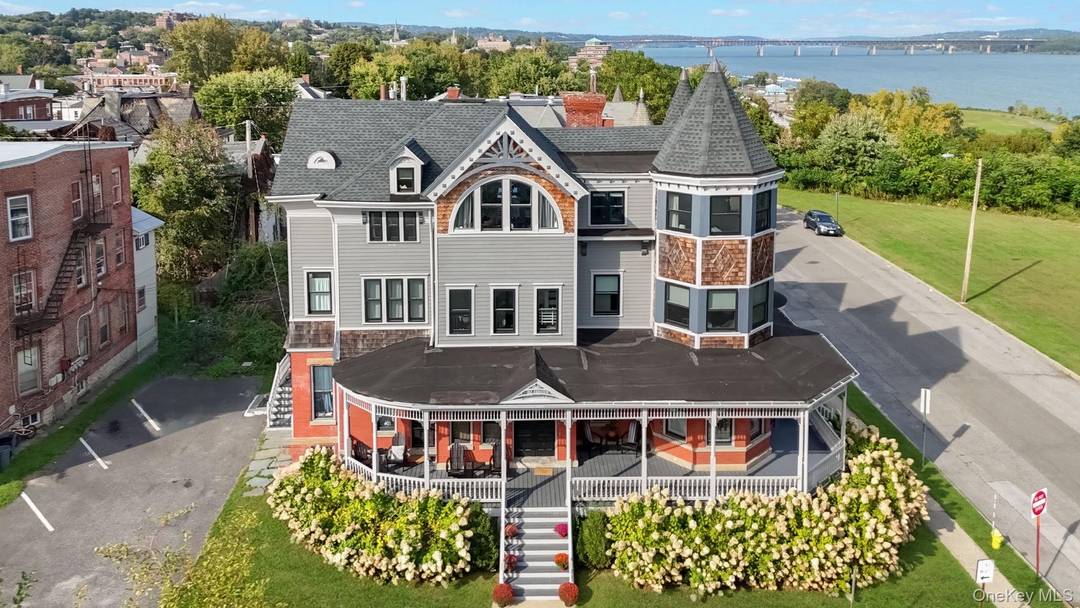 Perched on Bay View Terrace, Newburgh s most picturesque bluff street with sweeping Hudson River views, 2 Courtney Avenue is a six unit Victorian stunner that has undergone a full ...