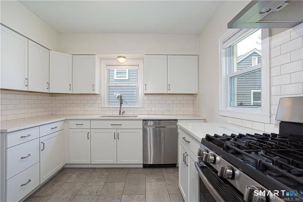 Well maintained 2 bedroom, 1 bath single family home offering privacy and convenience.