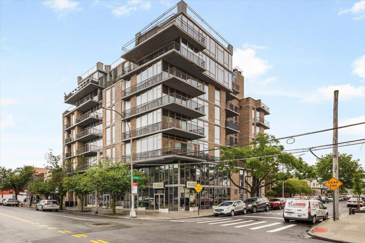 This stunning two bedroom, two bathroom luxury condo offers 1, 049 square feet of beautifully designed living space, featuring floor to ceiling windows, a private balcony, central air, and a ...