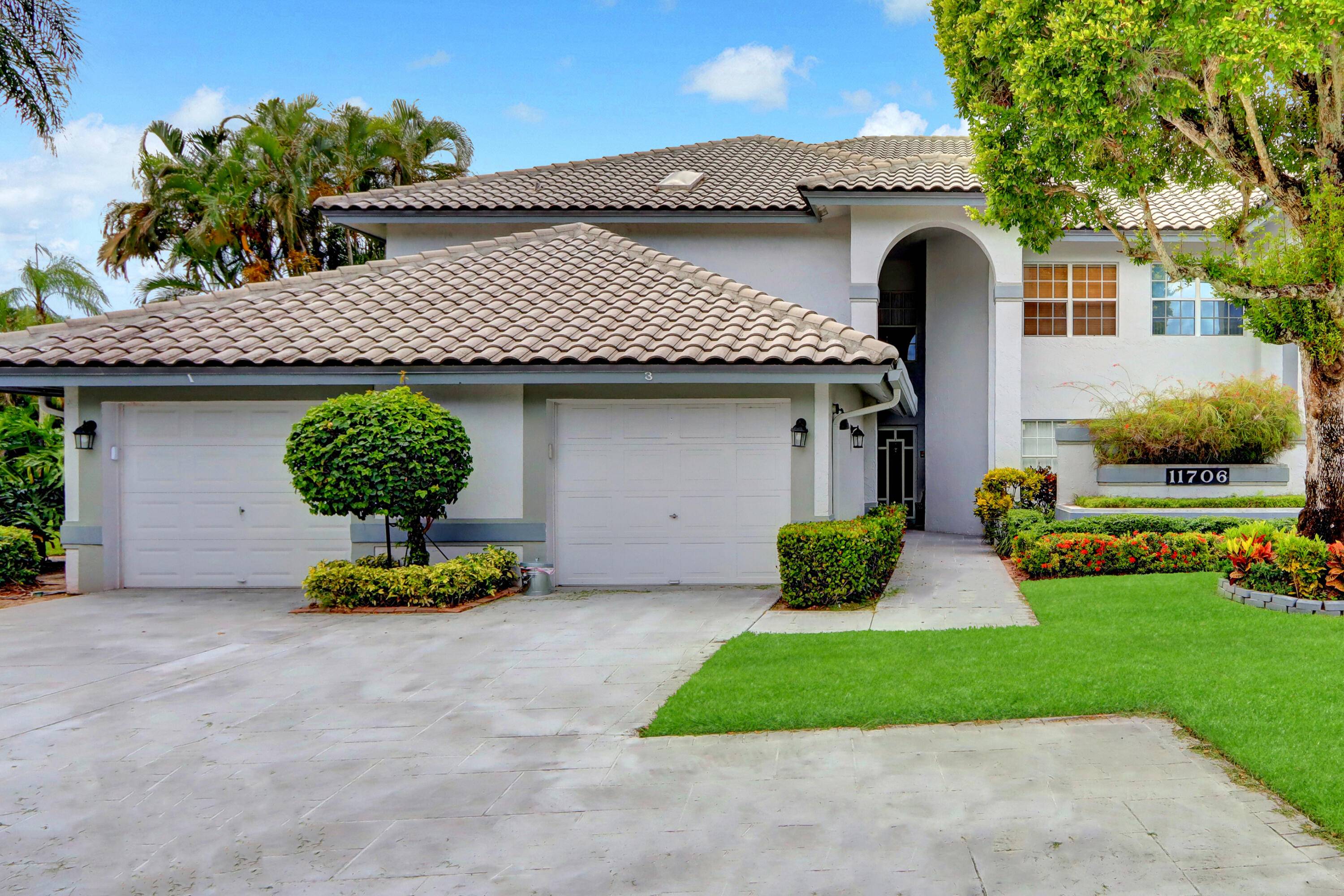 Immaculate 2 bedroom 2 bathroom first floor condo located in Briarwood at Indian Spring Country Club, the prestigious 55 community, is now available as a seasonal, furnished rental.
