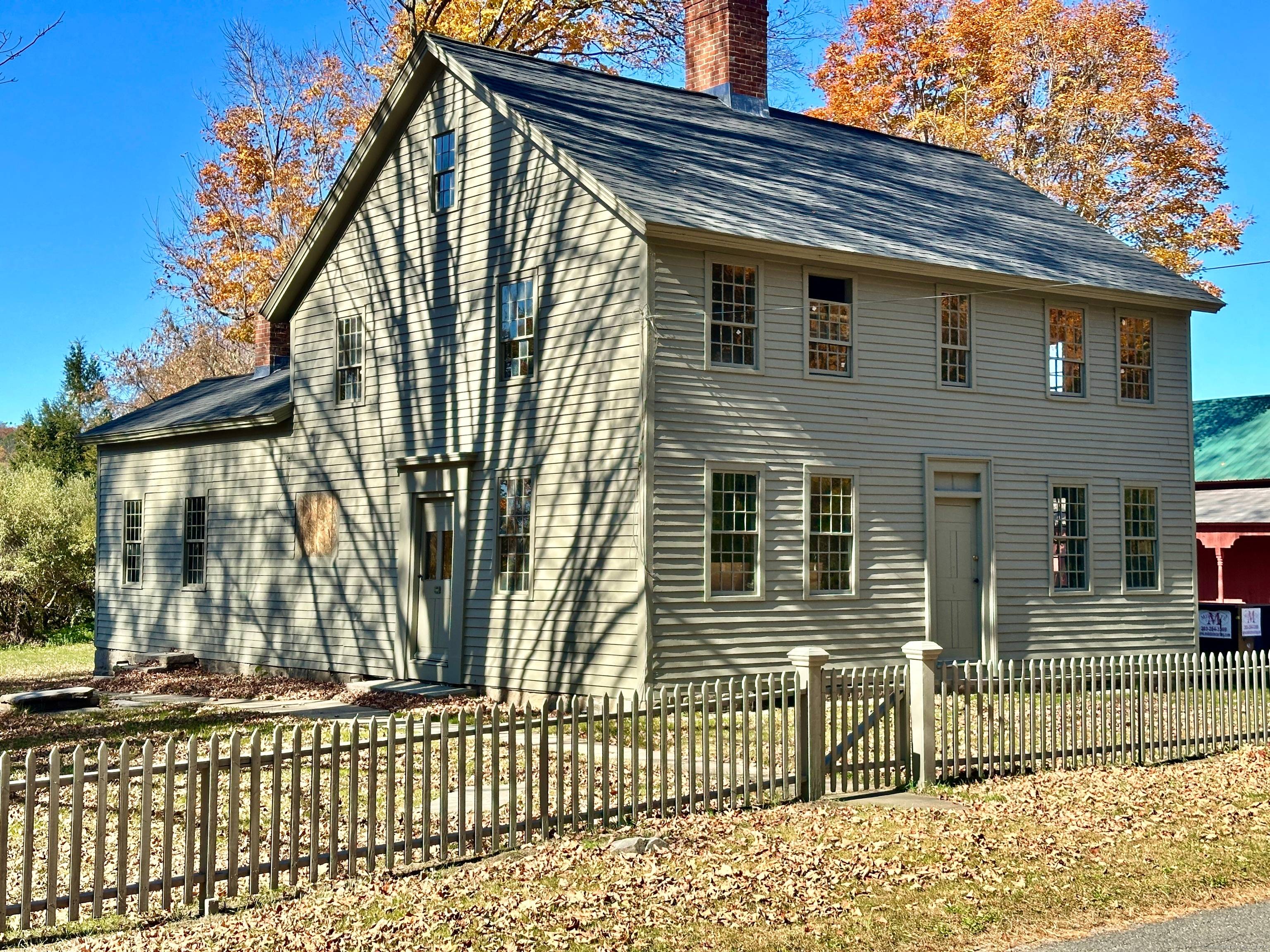 Discover the charm of this beautiful antique home in the heart of Woodbury !