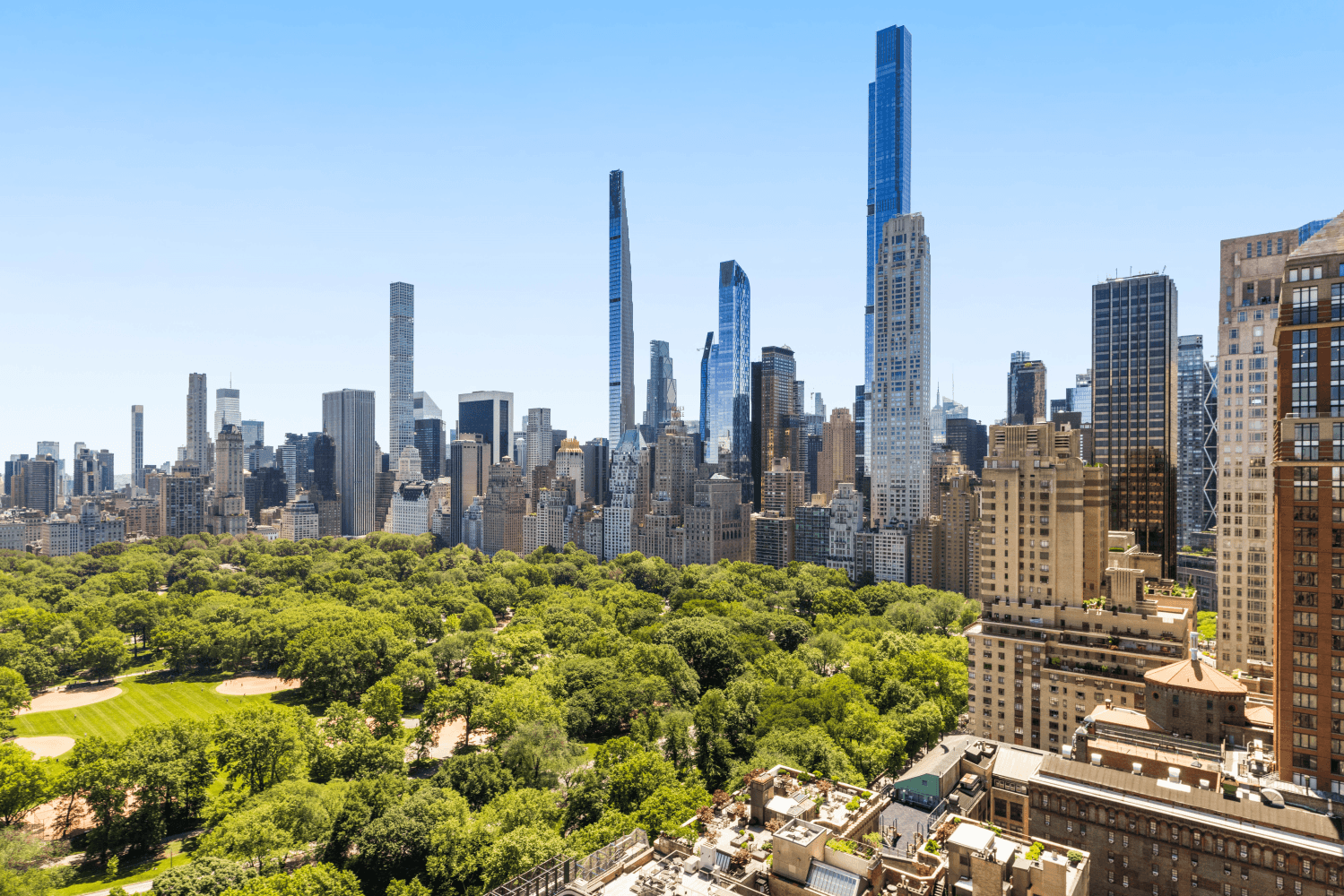 Perched on the 30th floor of one of the Upper West Side's most sought after cooperatives, Residence 30G is a refined, sun filled sanctuary with iconic, uninterrupted views over Central ...