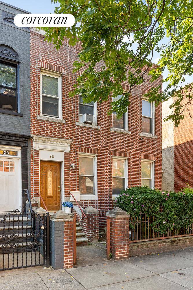 28 Lefferts Ave is the 4 unit Income Producing Property in Prospect Lefferts you've been looking for !