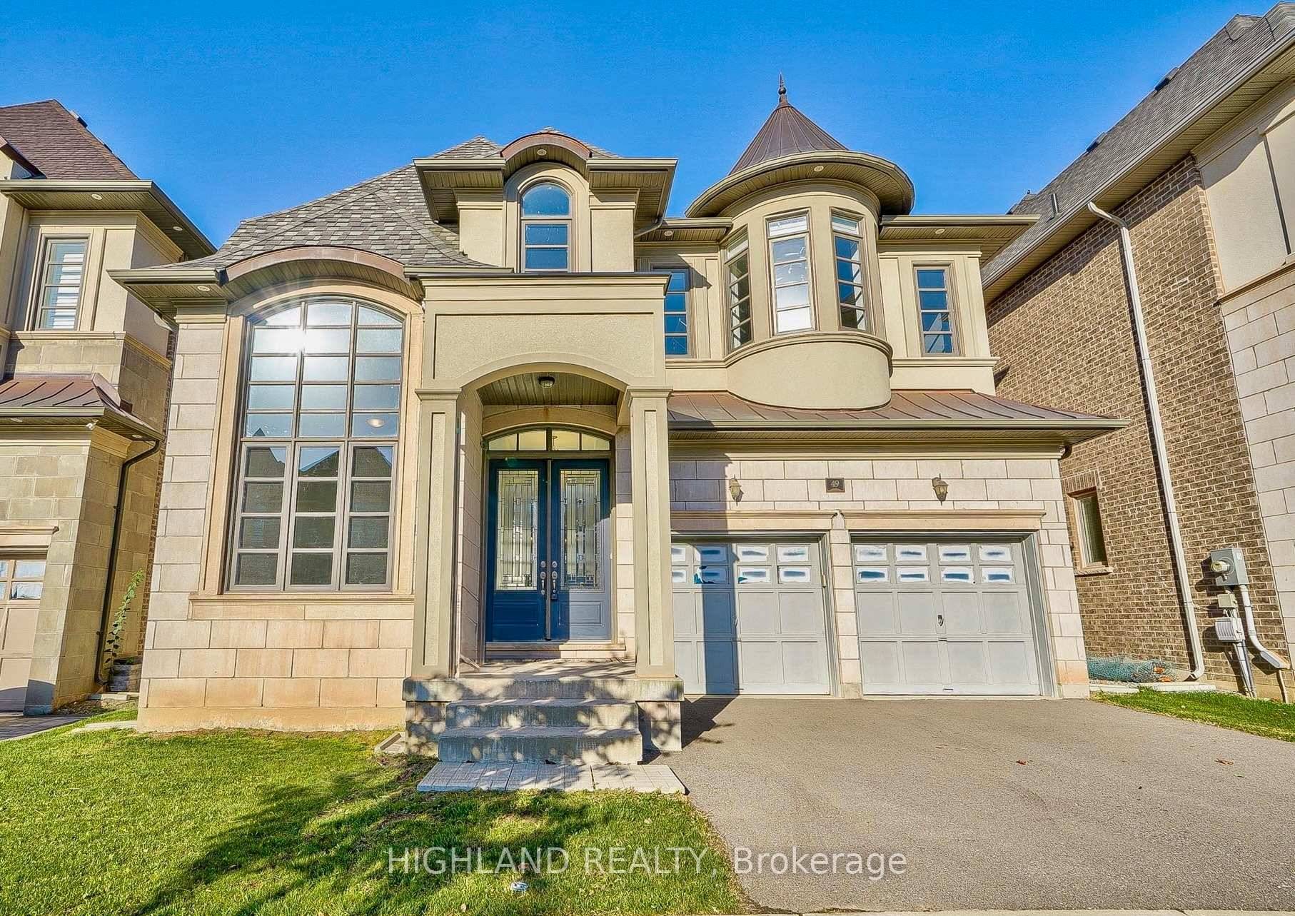 Lux Fernbrook Home, 4 Bedrooms, 3.