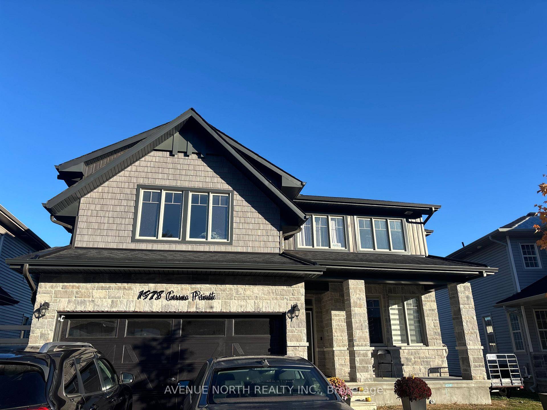 Beautiful Legal Basement Apartment in Diamondview Estates, Carp !