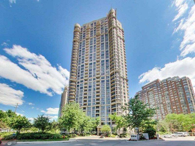 Freshly Painted. Tridel Built Deluxe Condo In The Heart Of Mississauga, Bright S Lakeview, Spacious Layout, Granite Kitchen Counter, Upgraded Cabinet W Lots Of Storage.