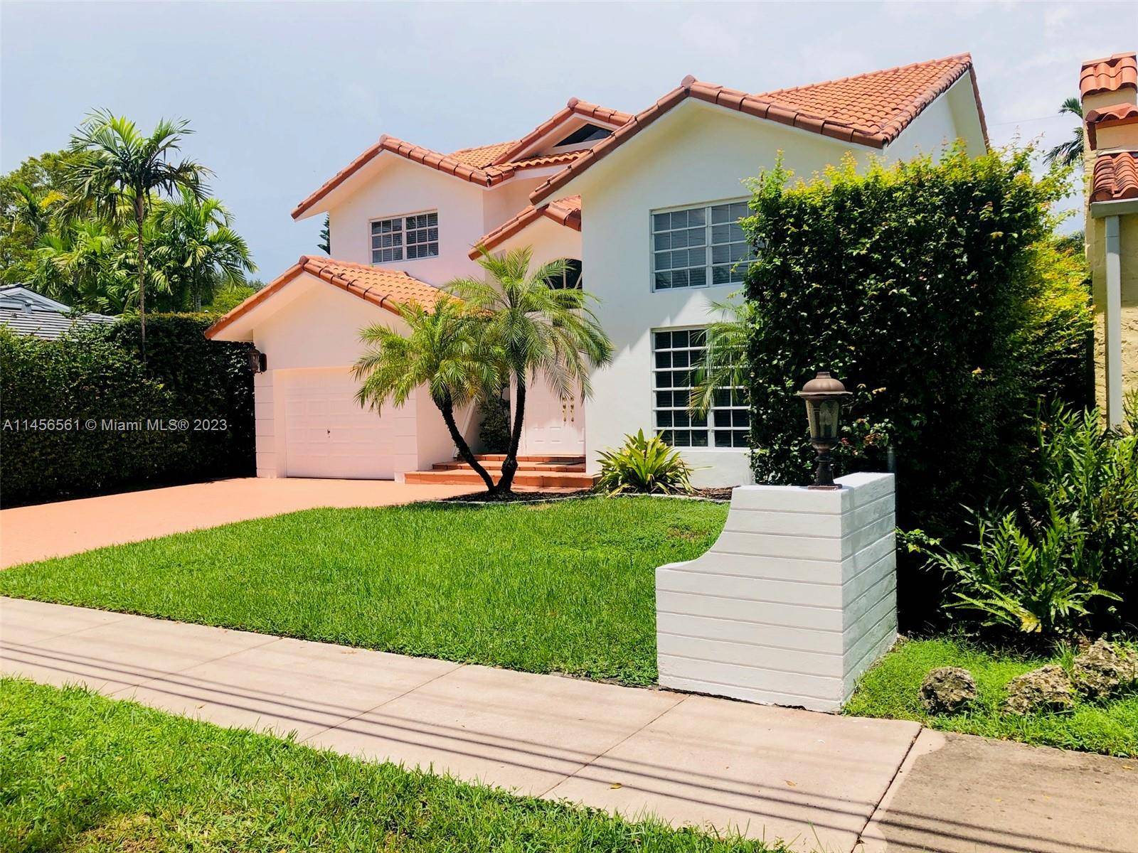 LUXURIOUS 2 STORY OPEN CONCEPT HOUSE ABSOLUTELY GORGEOUS !