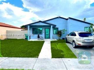 LOCATED IN PRIME LOCATION, COME AND SEE THIS 3 BEDROOMS, 2 BATHROOMS CHARMING HOUSE WITH A BRAND NEW ROOF, DOORS AND WINDOWS ARE IMPACT HIGH QUALITY GLASS, ALMOST NEW AC ...