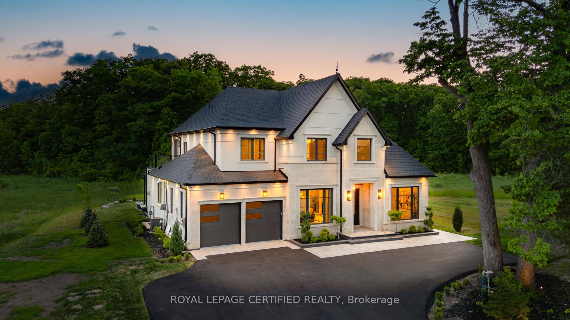 Discover refined luxury in this custom built 4 bedroom residence, ideally located near Burlingtons prestigious Bluffs neighbourhood.