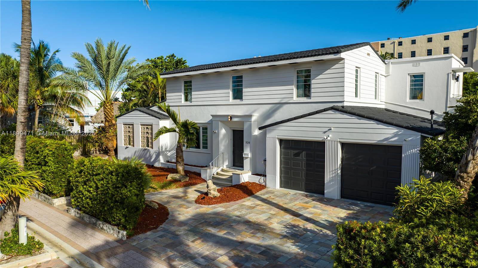 Live steps from the sand in this bright and spacious 6 bedroom, 4 bath home perfectly positioned near Hollywood Beach.
