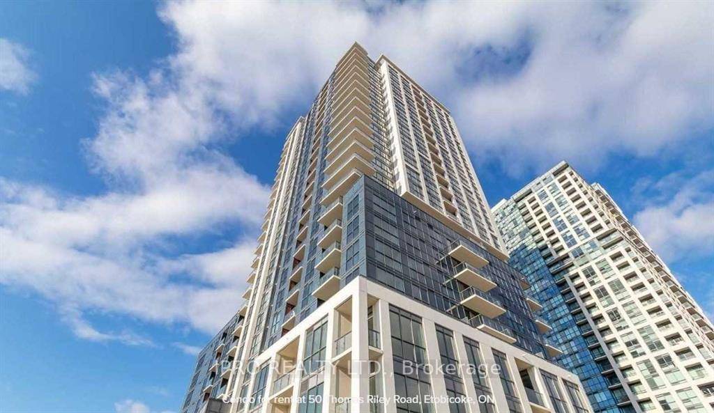 Newer 2 Bed 2 Full Bath Condo.