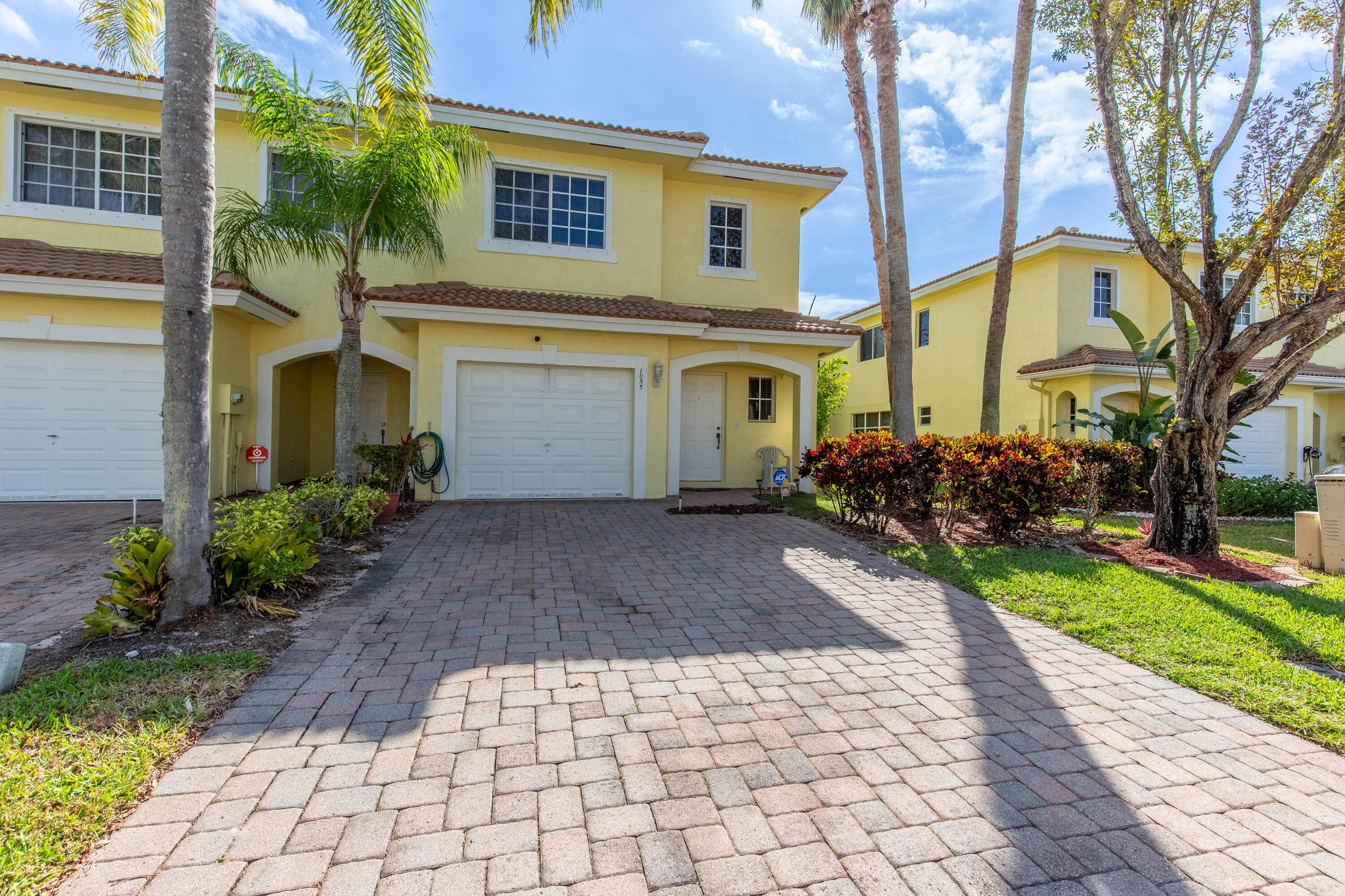 Welcome to this rarely available three bedroom two and a half bathroom townhome in Independence Cove.
