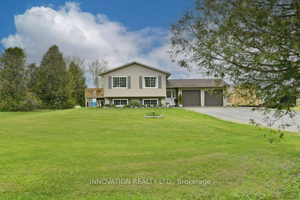 Charming 2 2 Bedroom Hi Ranch in the peaceful Beckwith Countryside near the Town of Ashton.