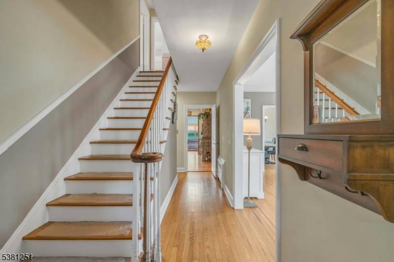 This charming Colonial home offers 4 bedrooms and 1.
