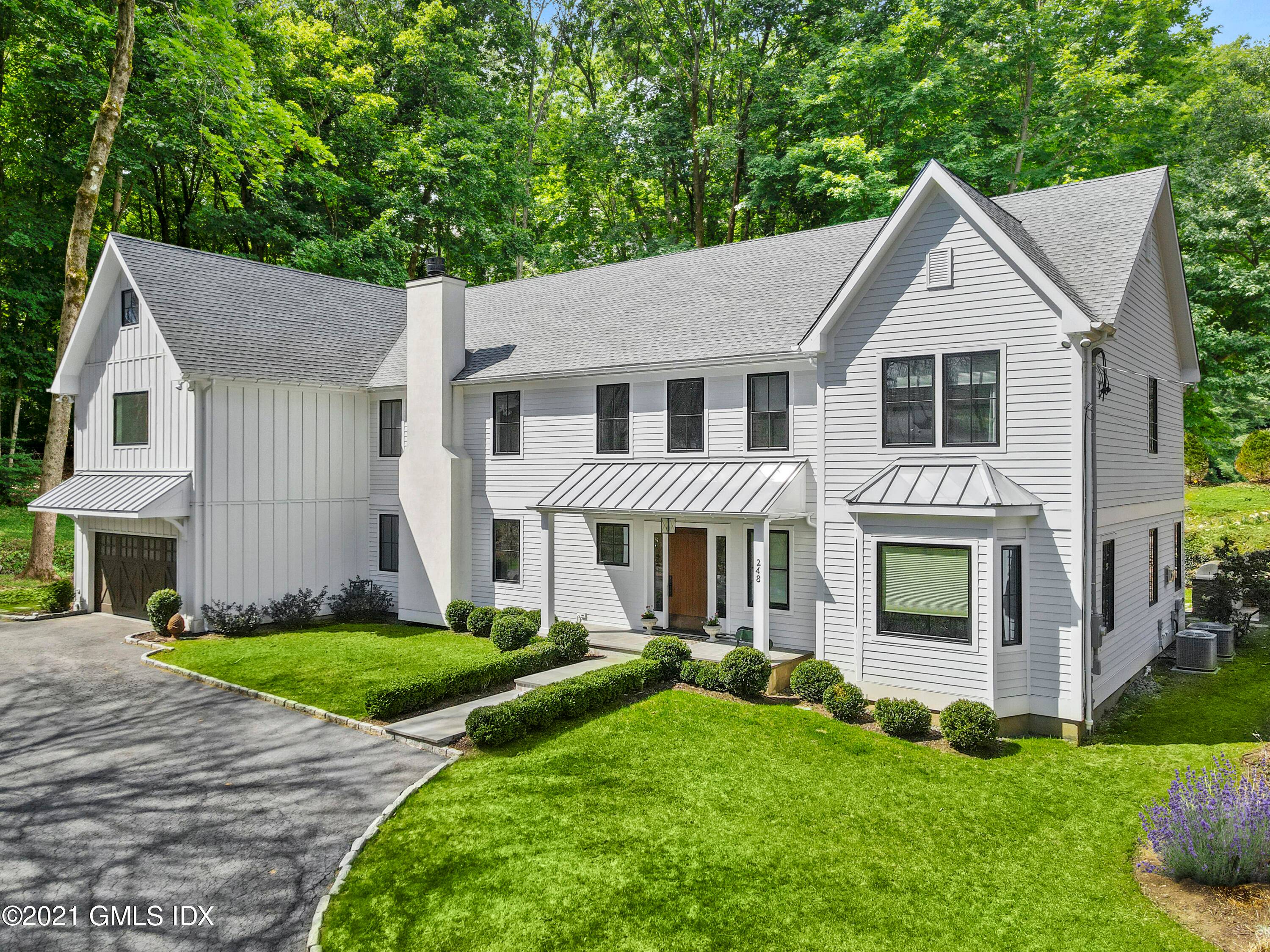 Furnished summer rental available for July and August !