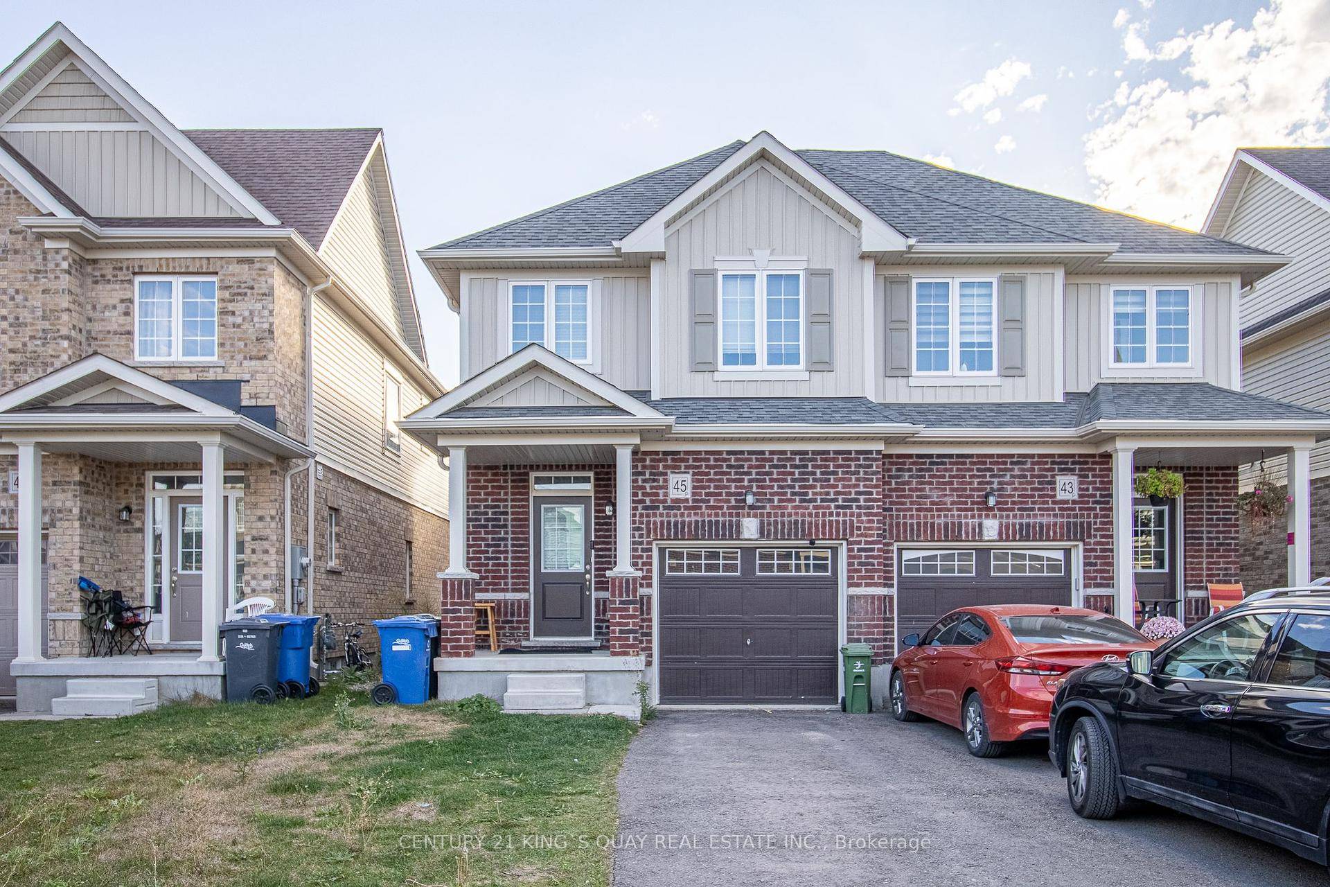 Spacious and well maintained 3 bedroom, 2.