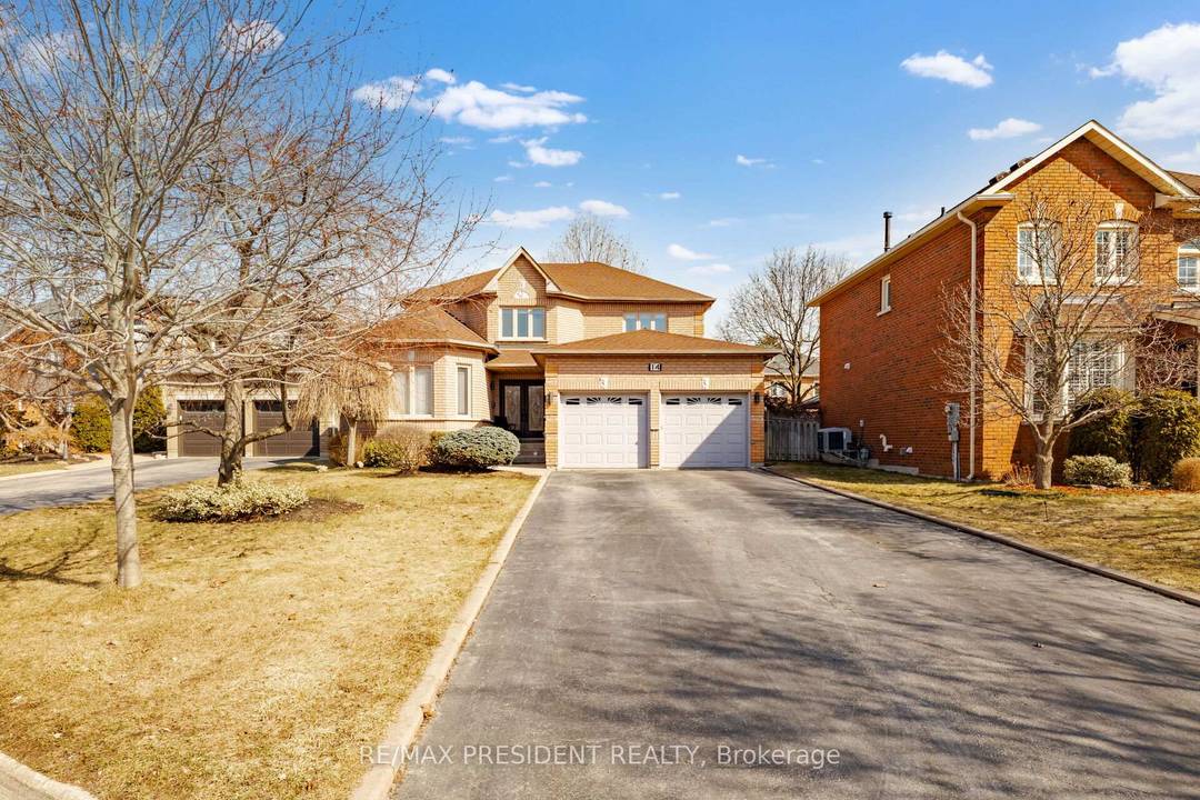 Beautiful 4 bedroom detached home in sought after Georgetown, situated on a premium 58' x 126' lot with a double car garage.
