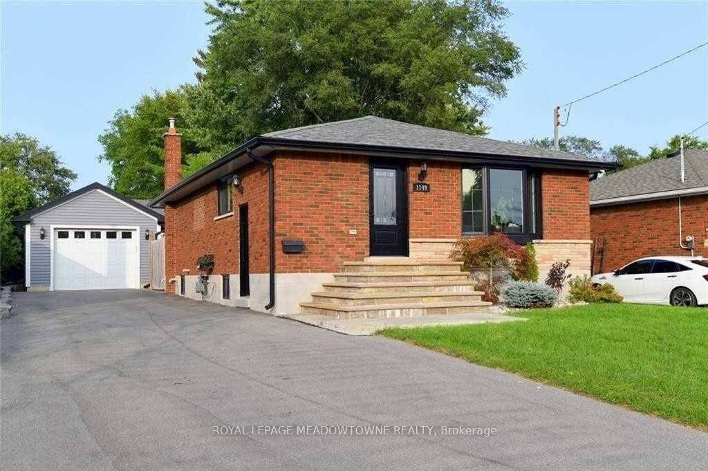 Welcome to 1149 Stanley Drive, nestled in Burlington's sought after Mountainside neighborhood.