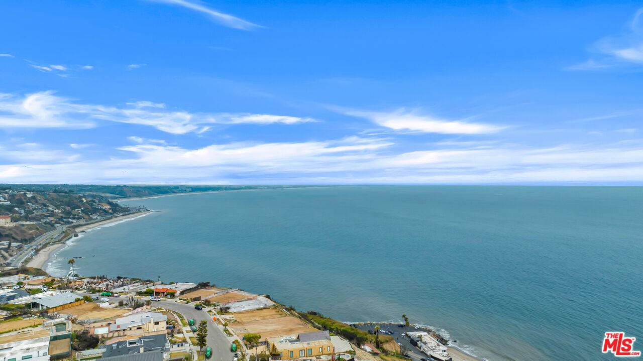 3753   Malibu Vista Dr Malibu La