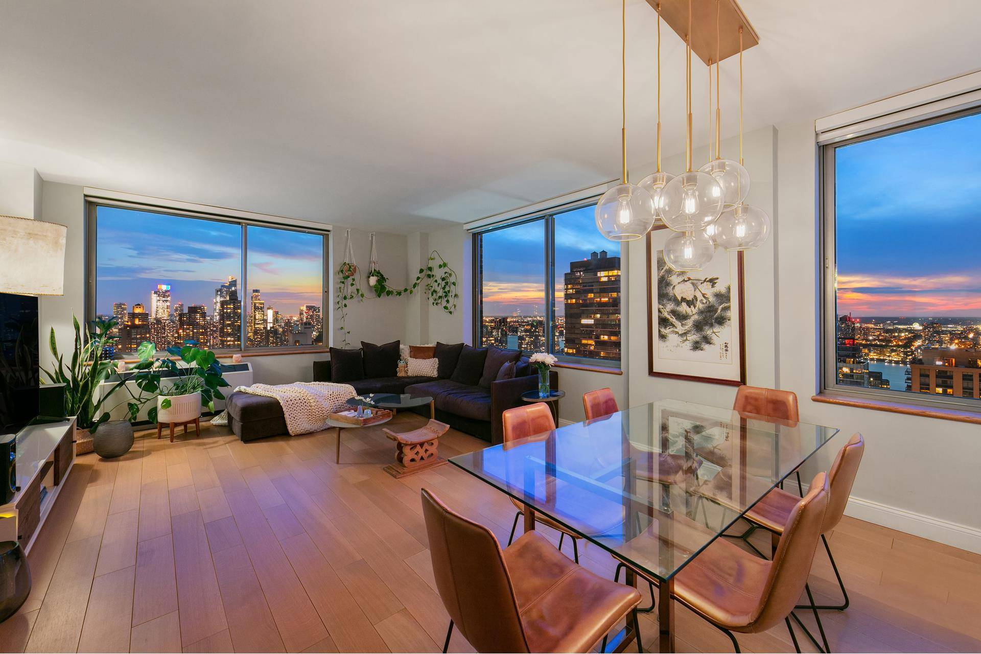 Millennium Tower Condominium Rarely available this hi floor corner 1BR 1.
