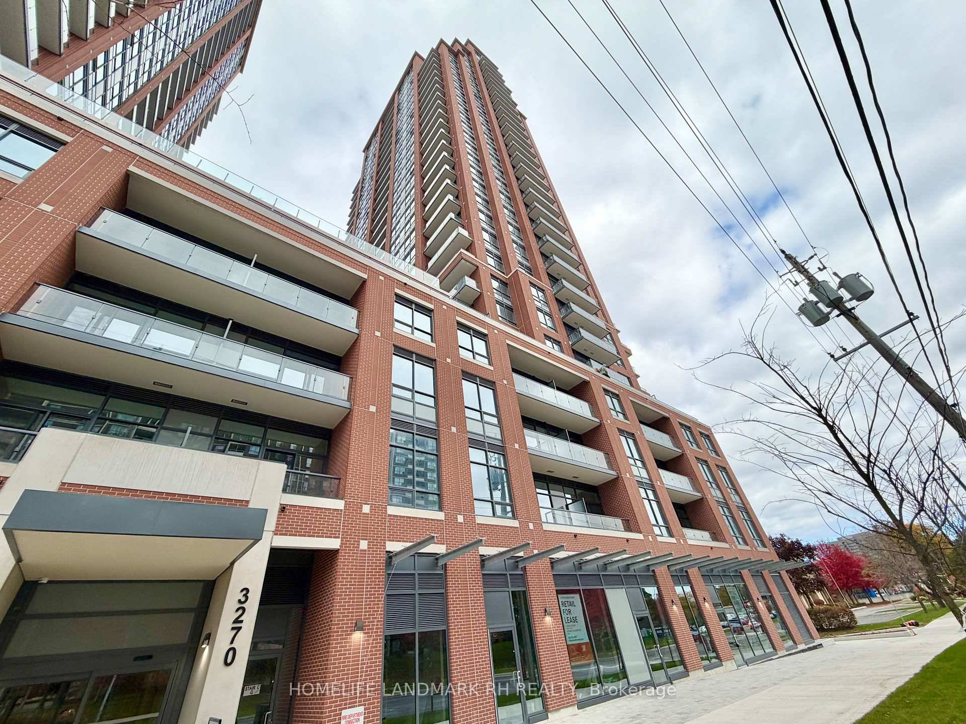 Brand New 895 Sqft South West Corner W Unobstructed CN Tower Views outstanding location of Warden amp ; Sheppard !