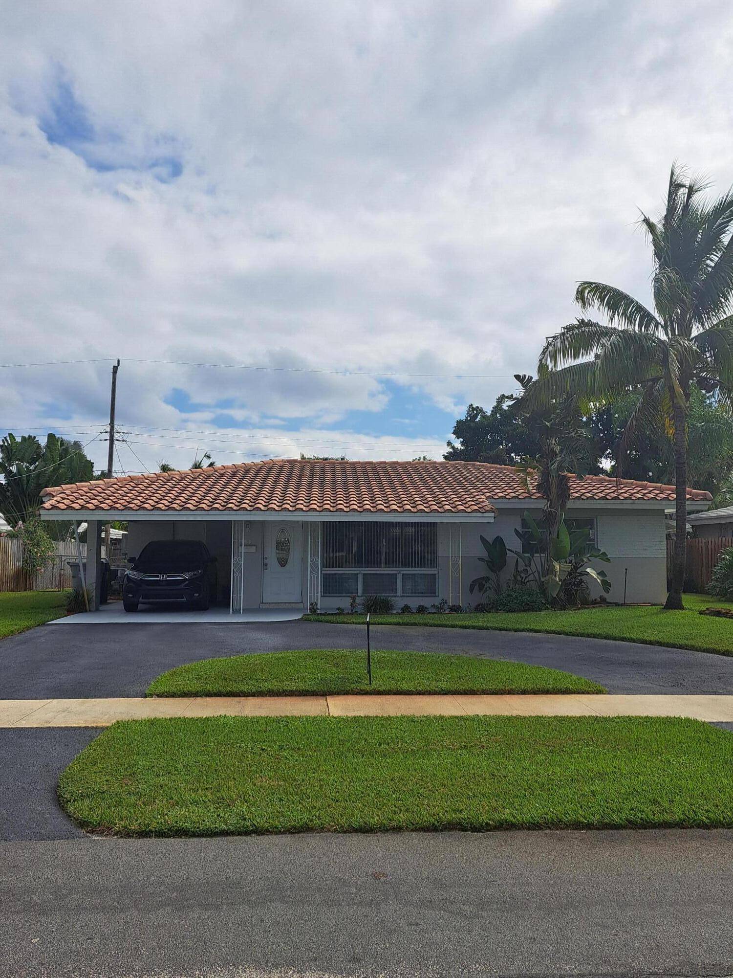 Garden Isles is a wonderful East Pompano waterfront neighborhood.