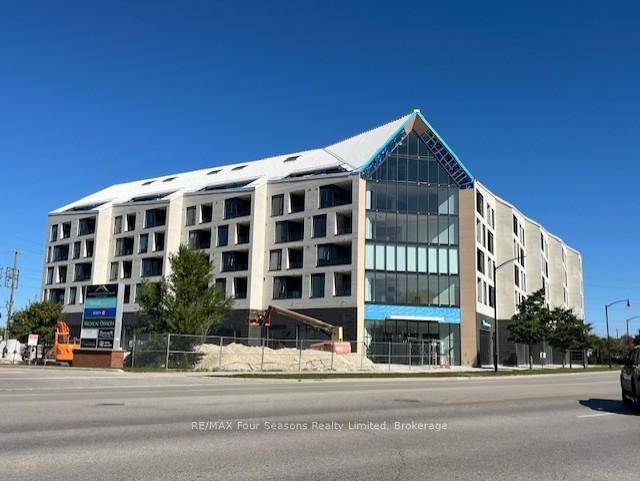 SEASONAL RENTAL 3 month Min, Flexible start amp ; end dates, Available Oct 1 Welcome to Harbor House a BRAND NEW 2 Bedroom queen bed and double bed in Den.