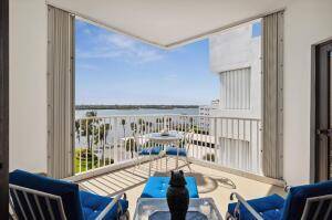 Largest 1 Bedroom, 1. 5 Bathroom in Building with high ceilings and incredible intracoastal views.