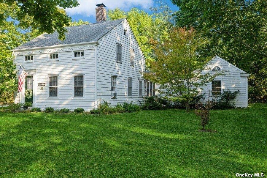 Residential Hamlet Business Opportunity Beautifully restored and updated Colonial Path House located in the heart of wine country.