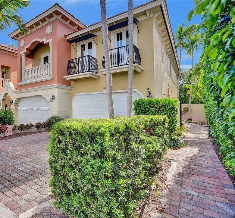 Turnkey and beautifully upgraded, this standout Villa Valentina corner unit townhouse offers the ultimate Fort Lauderdale lifestyle.