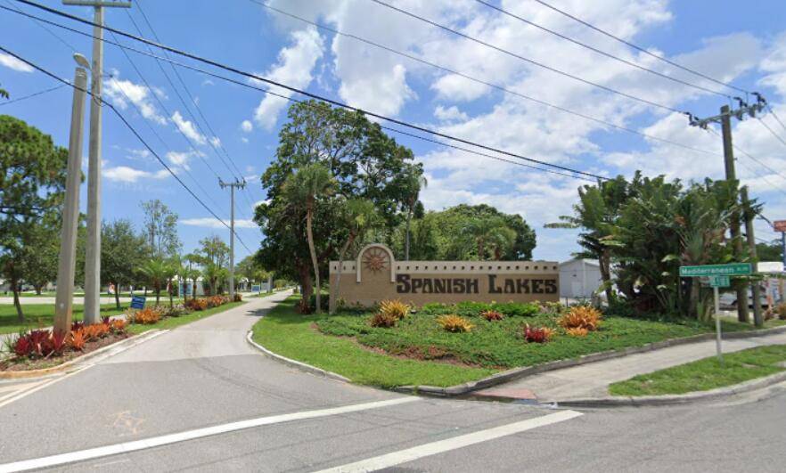 PROPERTY OFERS PEACE TRANQUILITY NEARBY BEACHES, GROCERY STORES, MEDICAL FACILITIES, YOU HAVE FOUND THE RESORT STYLE LIVING YOU DESERVE.