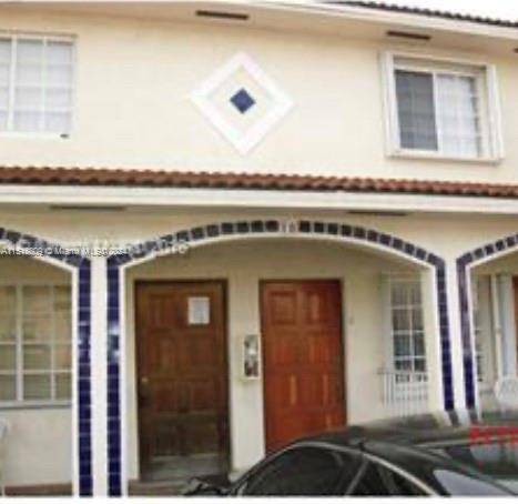 Great opportunity to own this beautiful sought after unit in Silver Garden Apartments.