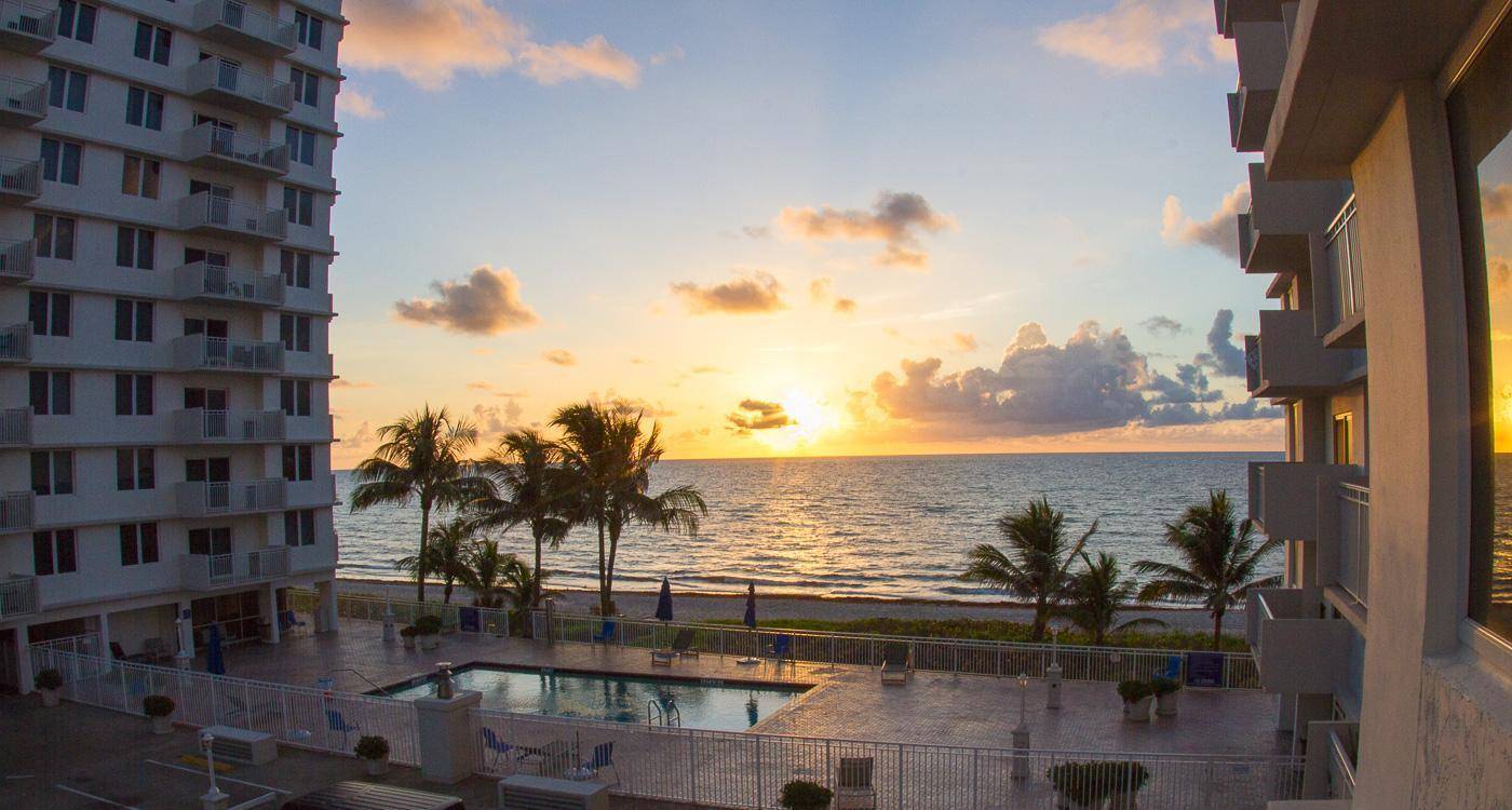 Seasonal 2BR 2BA rental in sought after Highland Beach !