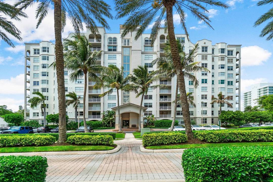 This beautiful 3 bedroom condo is available furnished turnkey.