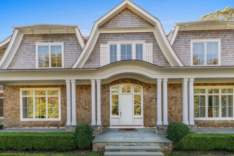 Immaculate Birdgehampton Home!