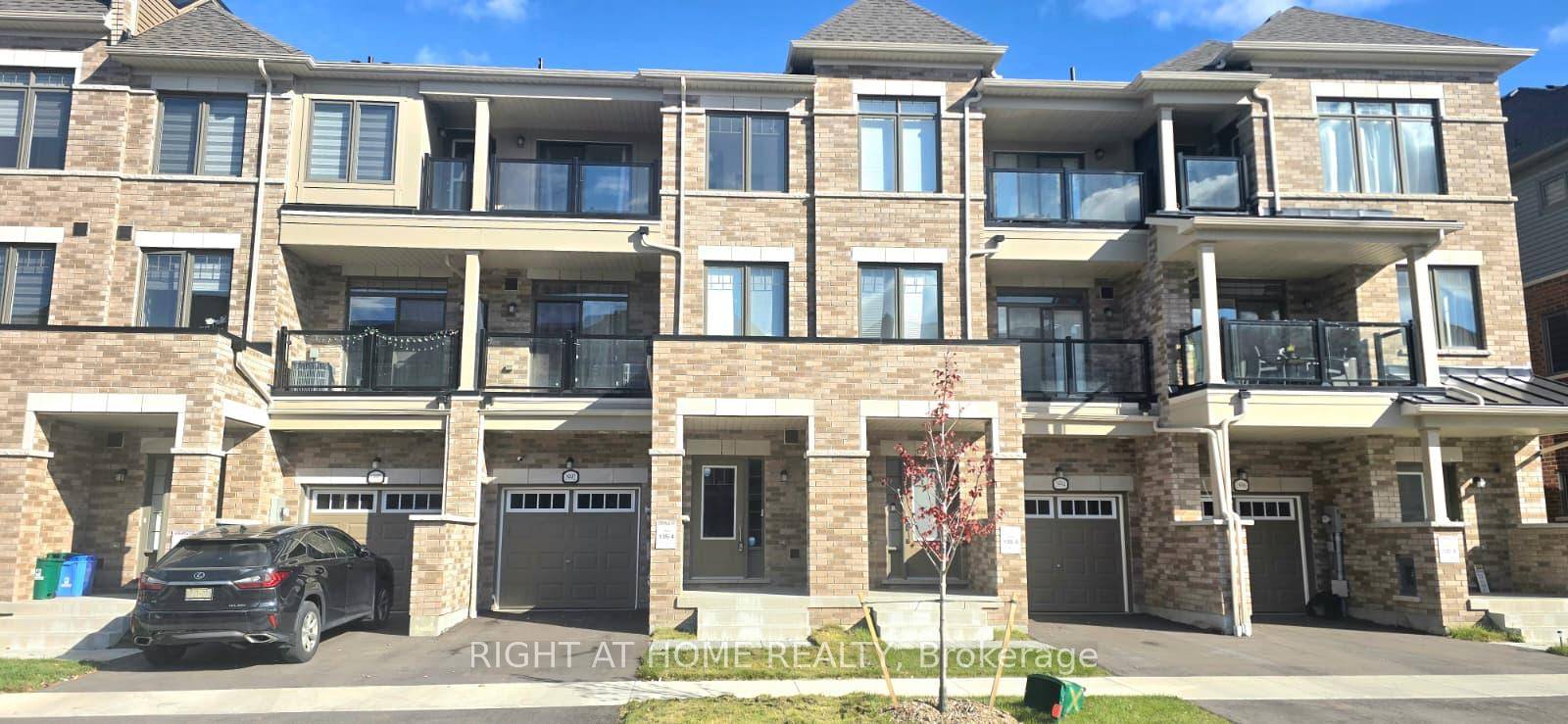Stunning 1 year old 3 bedroom, 3 bathroom townhouse located in Oshawa's highly sought after Kedron community !