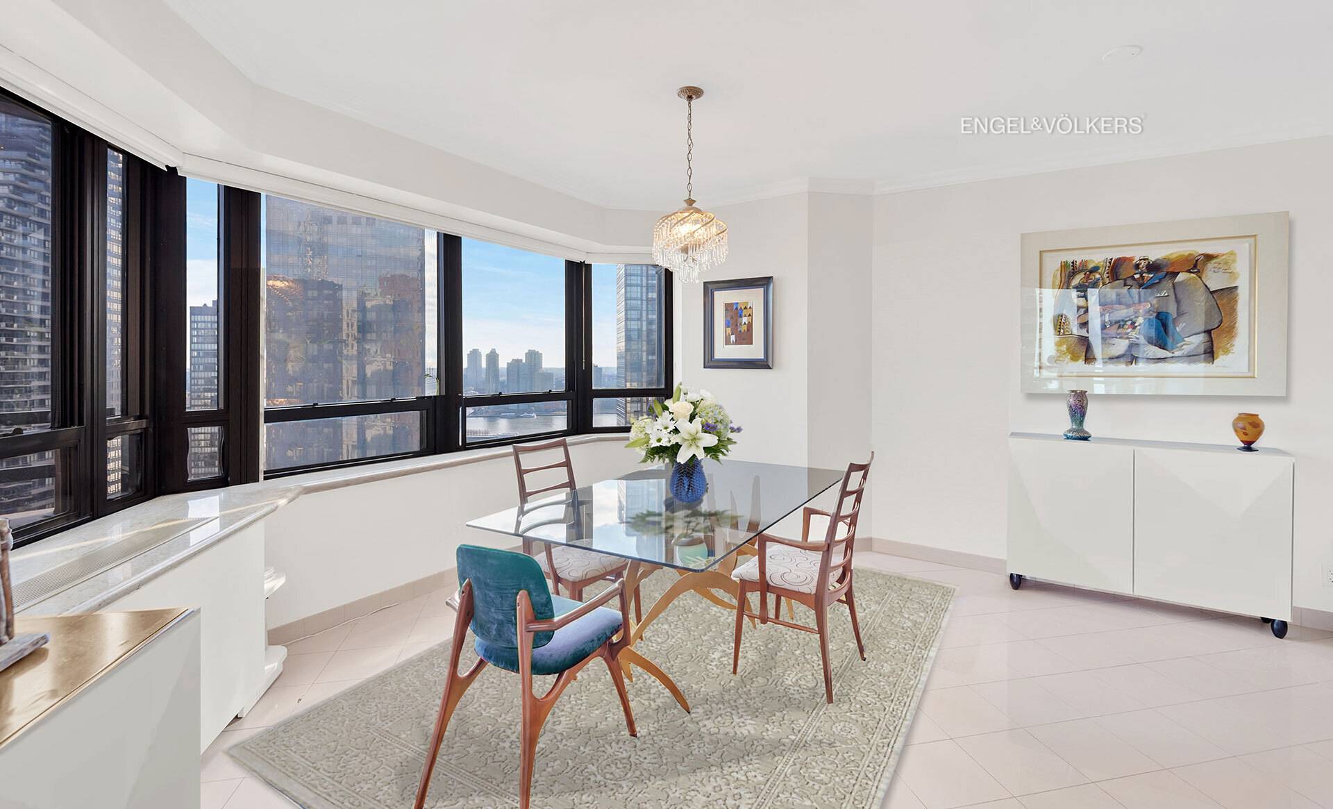Rarely Available Lovely, Oversized 2 Bedroom 2.