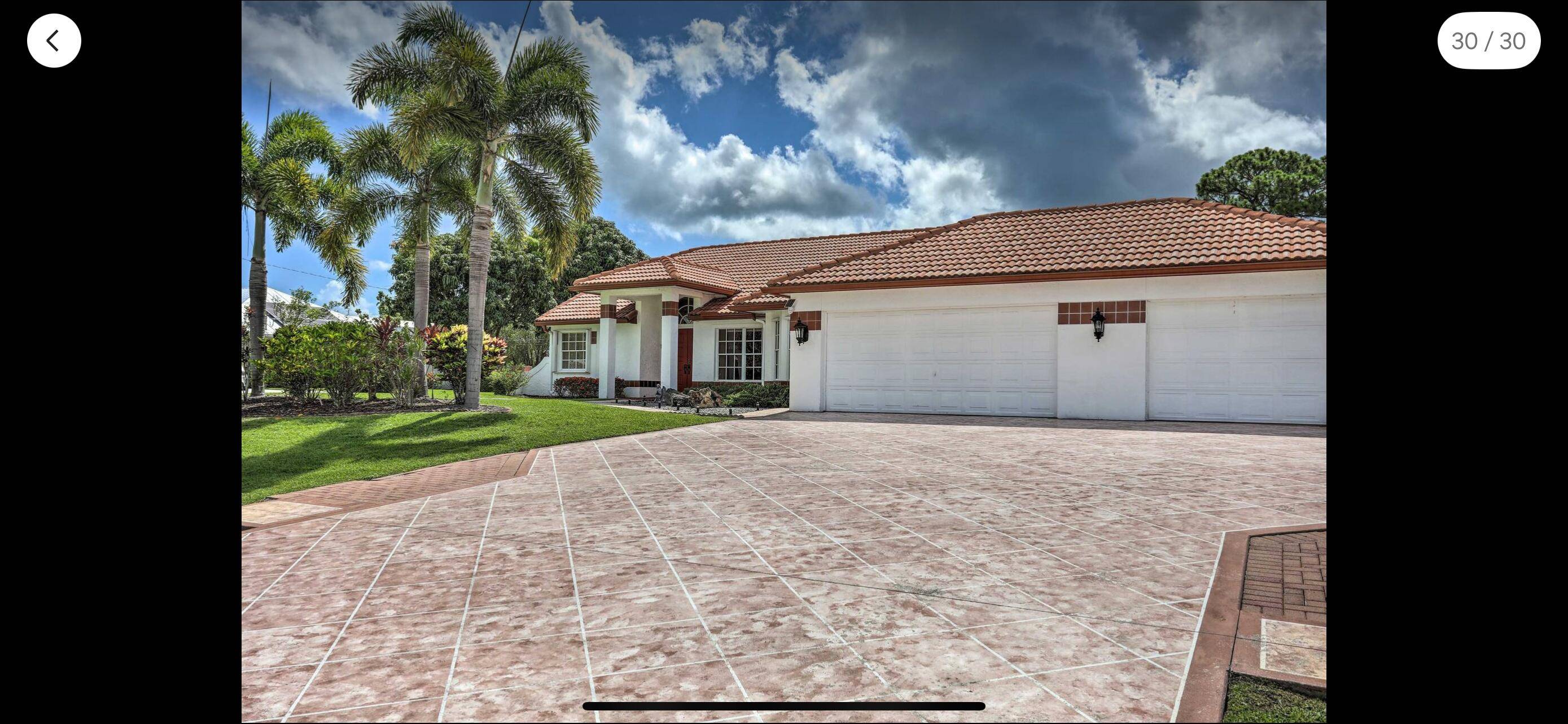 Seasonal Pool Home Rental just 12 minutes from the Ocean.