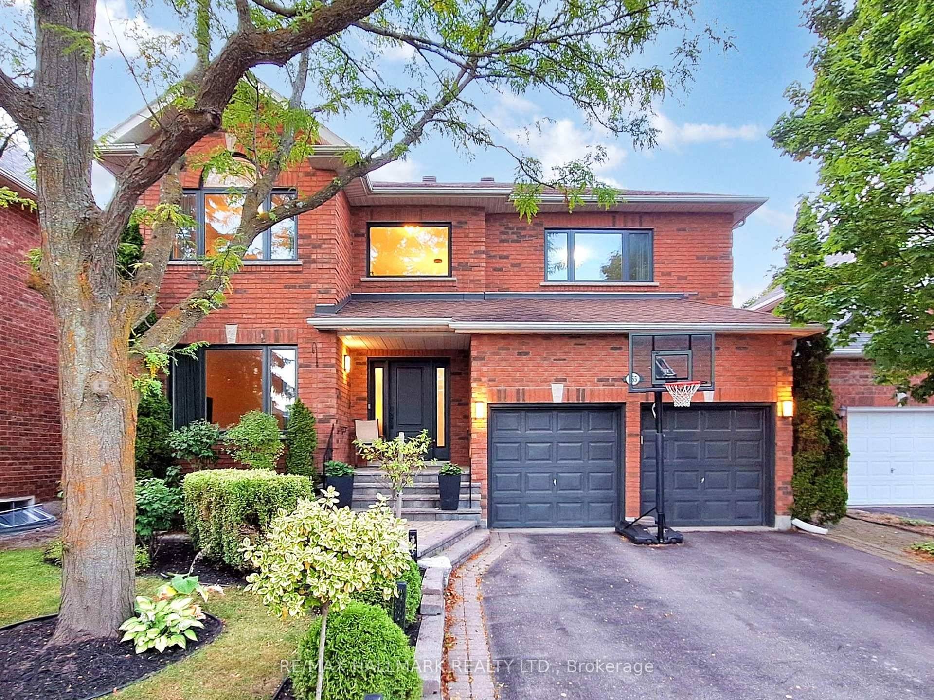 Welcome To This Family Home With Unique Main Floor In Law Suite Don't Miss Your Chance To Own This Truly Exceptional Property Stunning Curb Appeal With A Warm, Welcoming Presence, ...