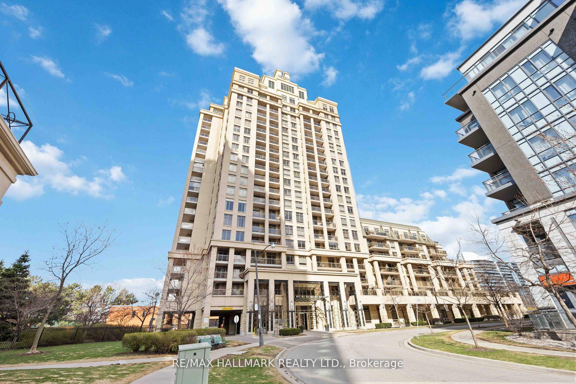 Fully Renovated 2 Bedroom, 2 Bath Luxury Corner Unit with Stunning Southwest Views.