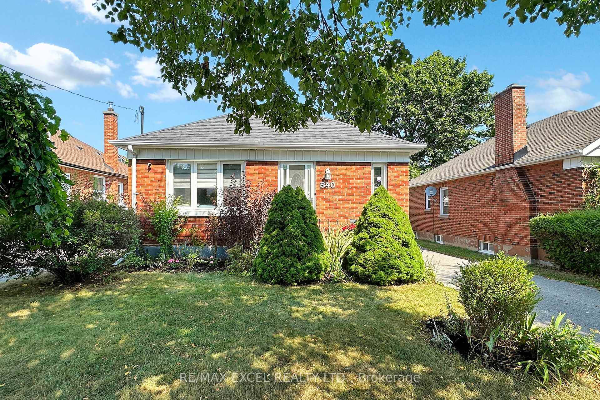 Welcome To 340 Bruce Street Main Floor.